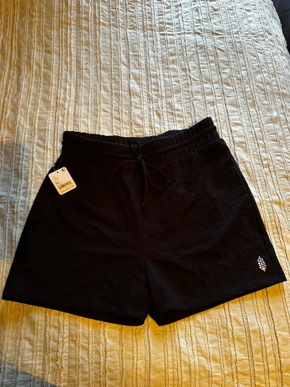 Free People Movement black lounge shorts size medium NWT